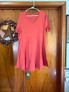 V-Neck Short Sleeve Swing Dress in Coral